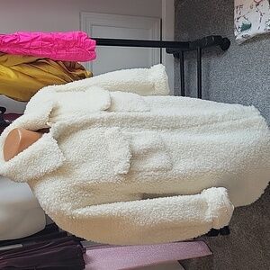 Women's Cream Sherpa Jacket